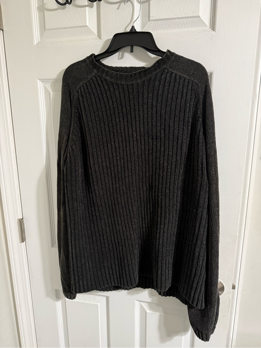 Men's Ribbed Crewneck Sweater - Black